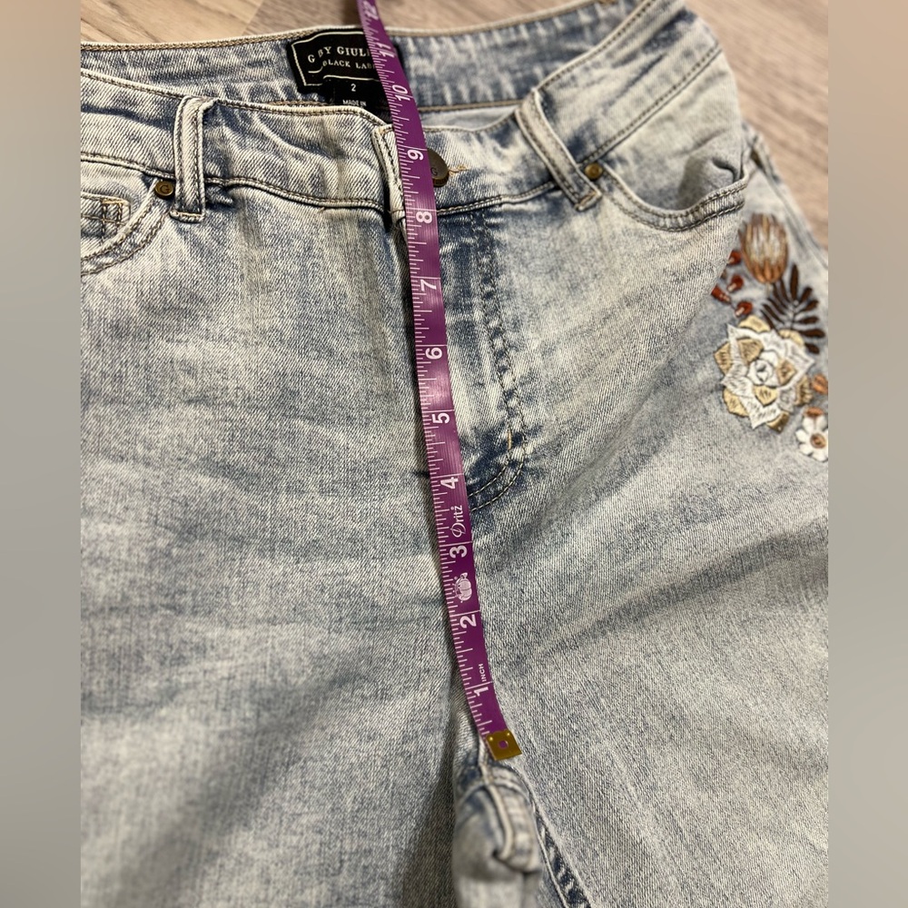 G by Giuliana Womens Capri Jeans Denim Pants size 2 - Picture 6 of 9